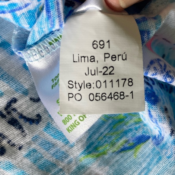 Lilly Pulitzer Etta V Neck Top NWOT!! - Picture 11 of 11